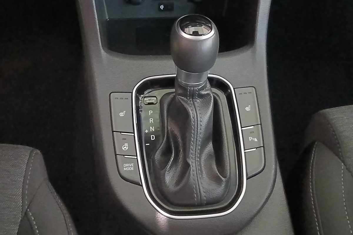 hyundai-i30-2024-gasolina-998cc