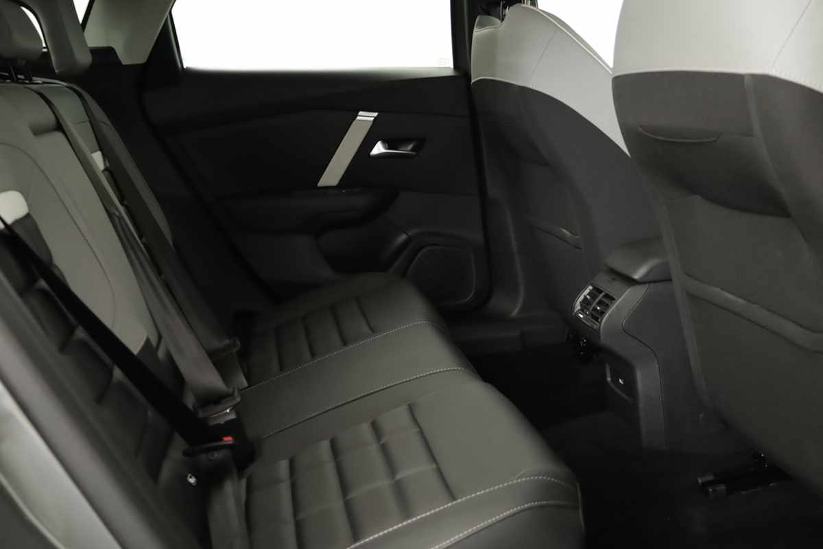 citroen-c4-2025-gasolina-1199cc
