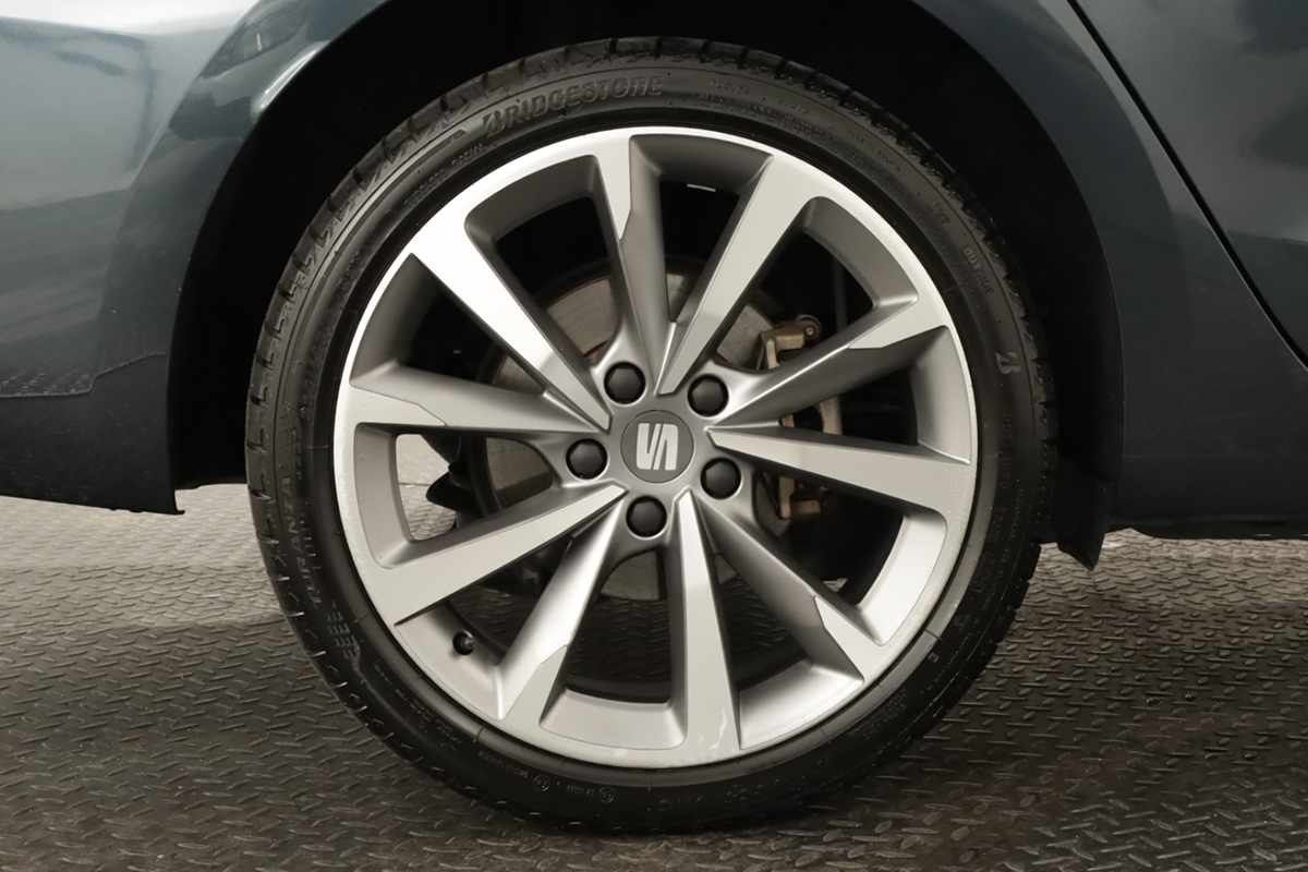 seat-leon-st-2025-hibrido-a-gasolina-1498cc
