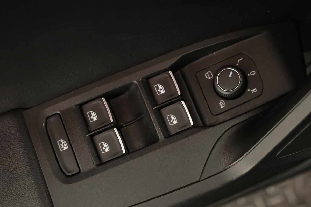 seat-leon-st-2025-hibrido-a-gasolina-1498cc