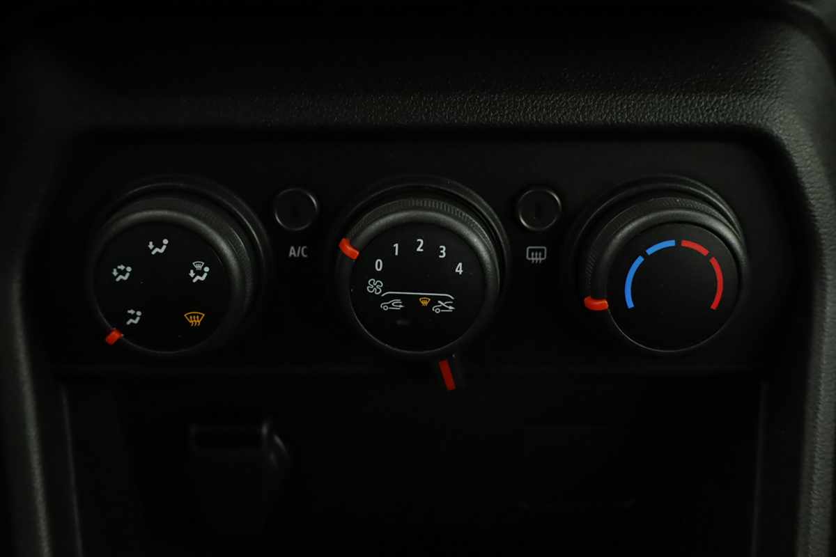 dacia-sandero-2024-gasolina-999cc