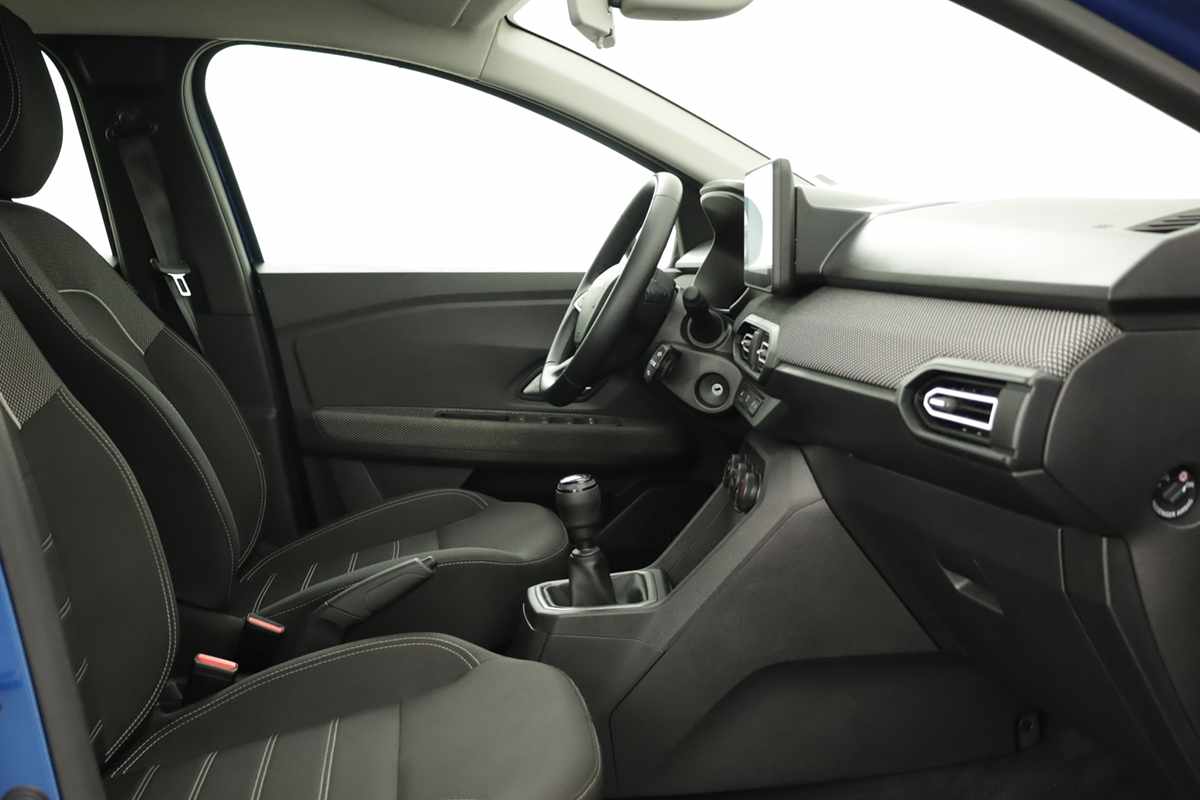 dacia-sandero-2024-gasolina-999cc