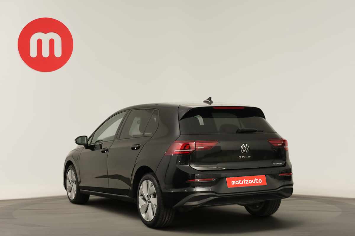 volkswagen-golf-2025-hibrido-a-gasolina-1498cc