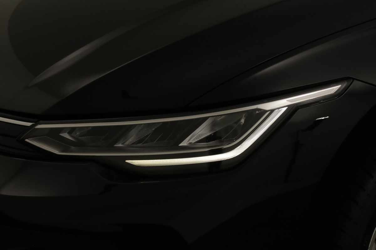 volkswagen-golf-2025-hibrido-a-gasolina-1498cc