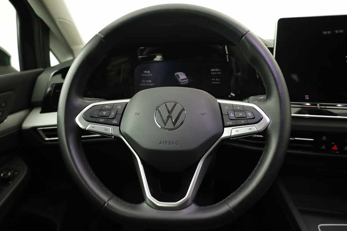 volkswagen-golf-2025-hibrido-a-gasolina-1498cc