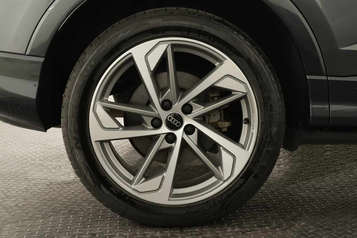 audi-q3-2024-hibrido-a-gasolina-1395cc