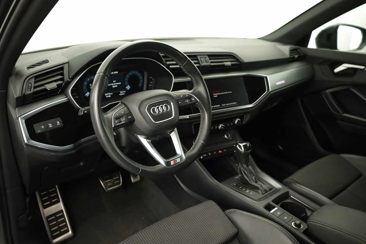 audi-q3-2024-hibrido-a-gasolina-1395cc