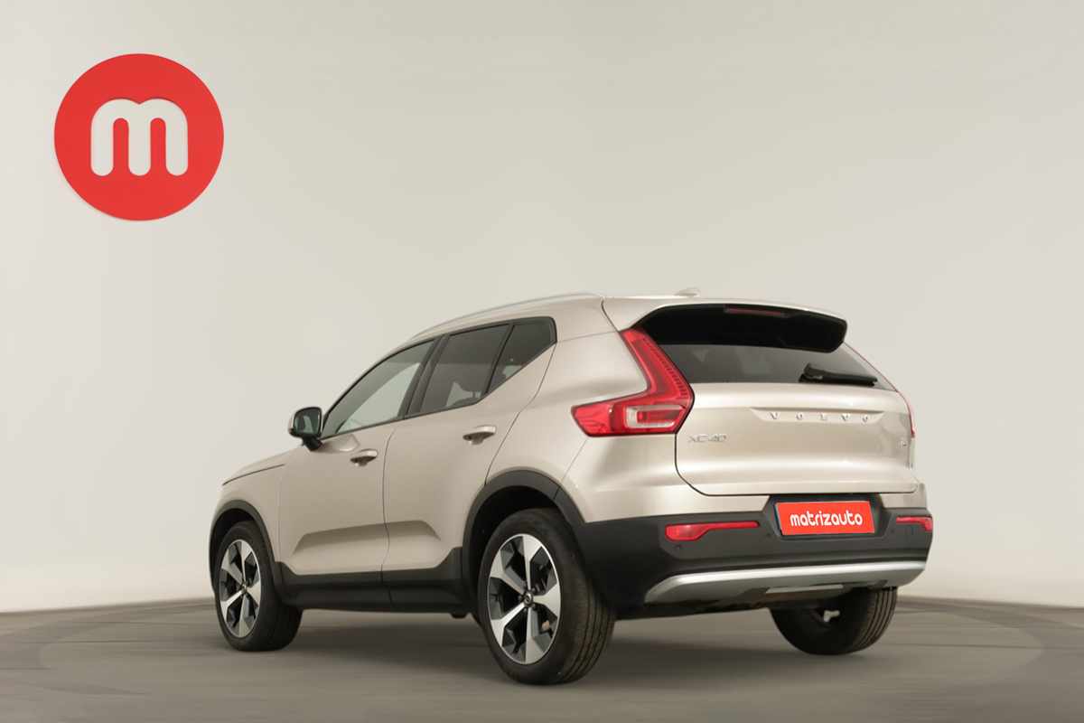 volvo-xc40-2024-gasolina-1477cc