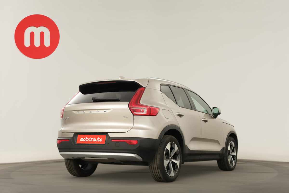 volvo-xc40-2024-gasolina-1477cc