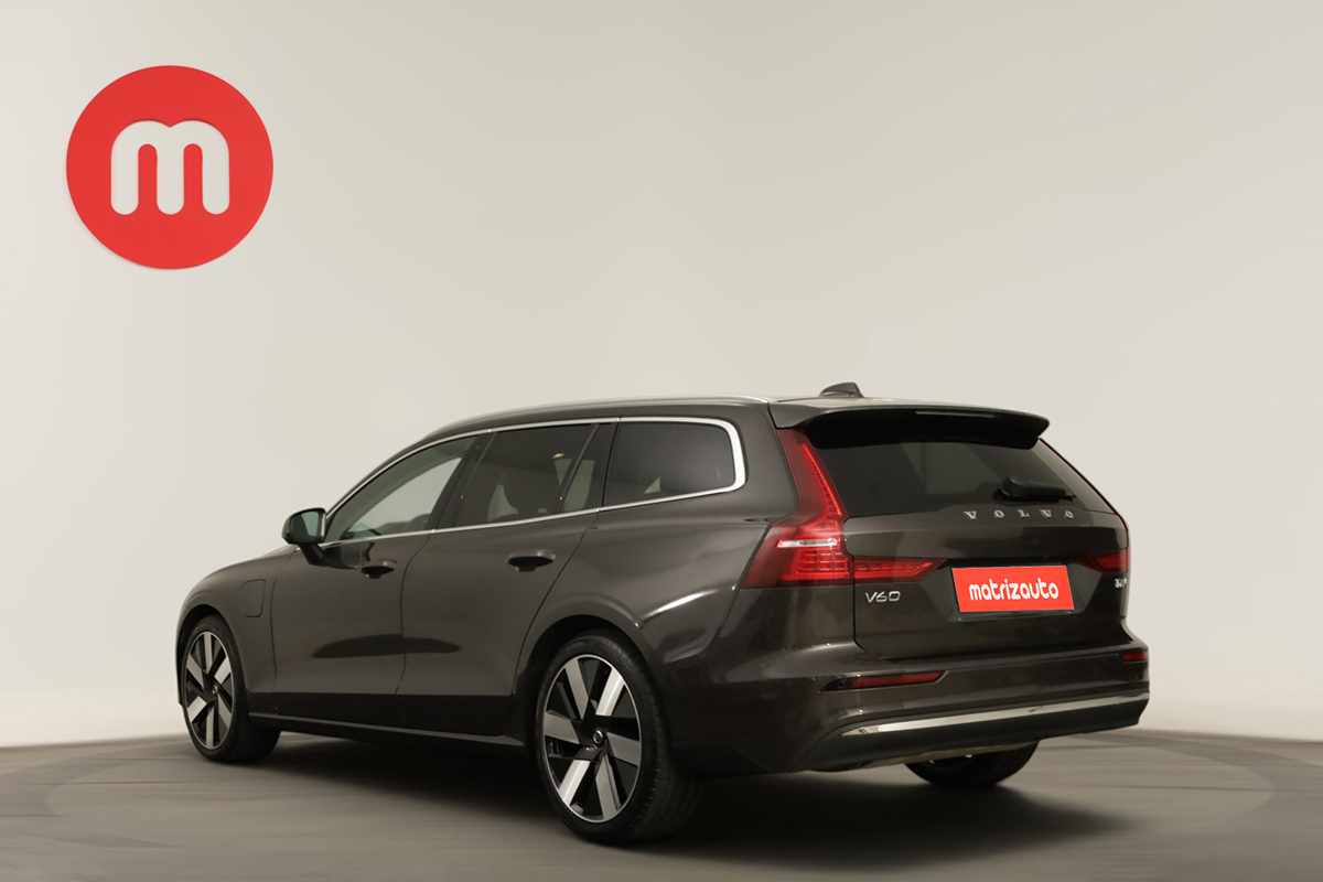 volvo-v60-2025-hibrido-a-gasolina-1969cc