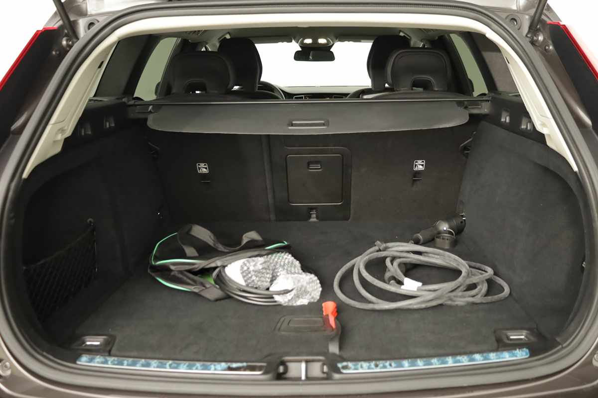 volvo-v60-2025-hibrido-a-gasolina-1969cc