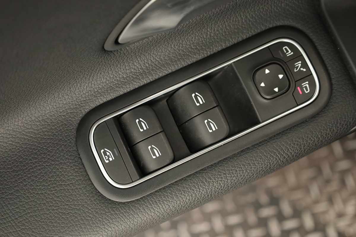 mercedes-benz-classe-a-2024-gasolina-1332cc