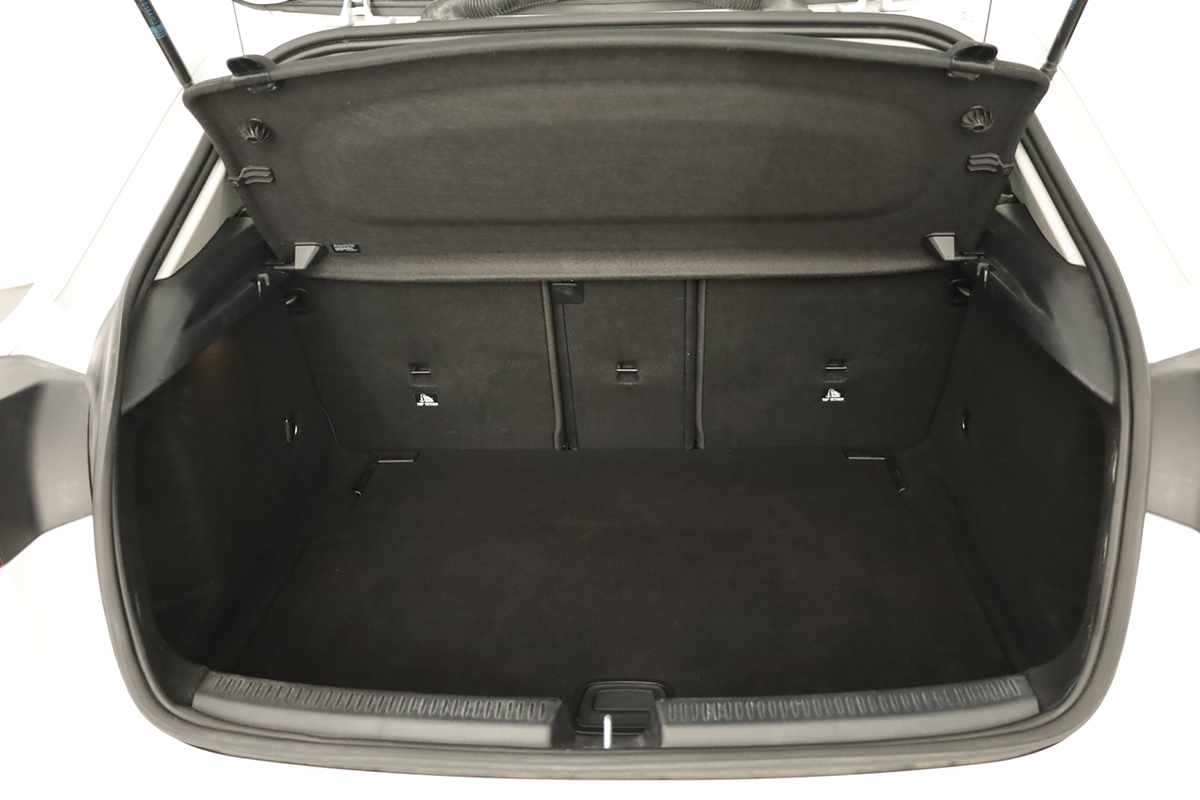 mercedes-benz-classe-a-2024-gasolina-1332cc