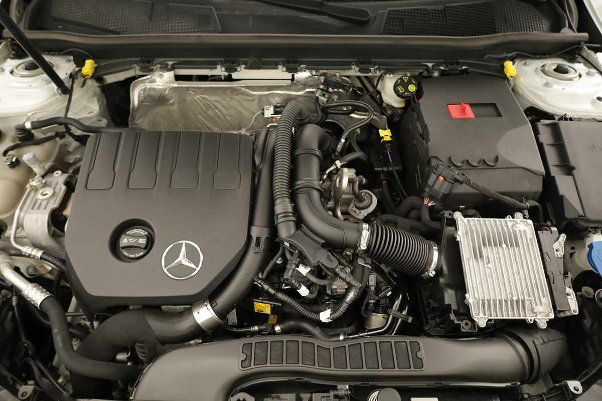 mercedes-benz-classe-a-2024-gasolina-1332cc