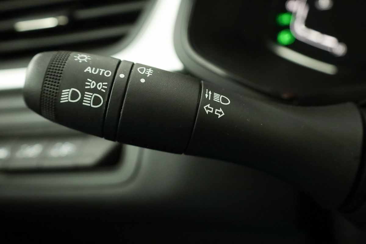 renault-captur-2023-gpl-999cc