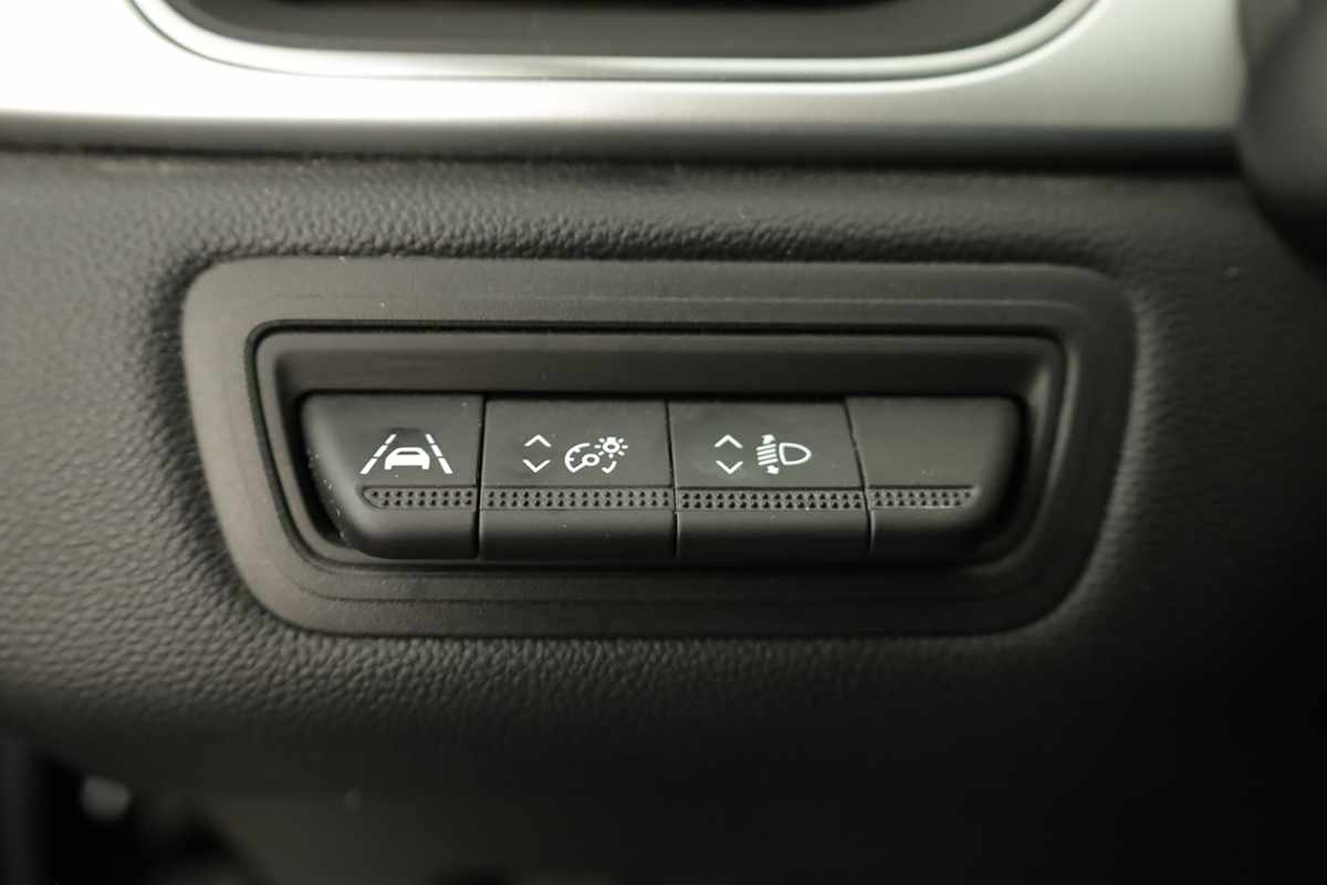 renault-captur-2023-gpl-999cc