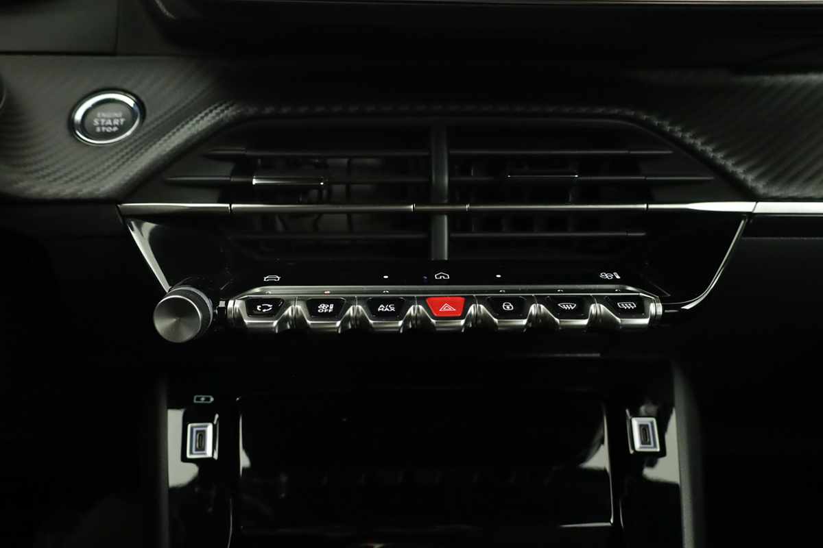 peugeot-e-2008-2025-eletrico-0cc