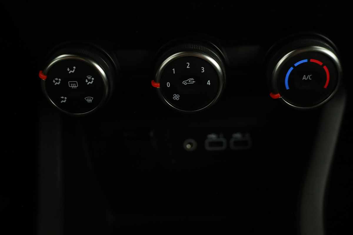 renault-clio-2024-gpl-999cc
