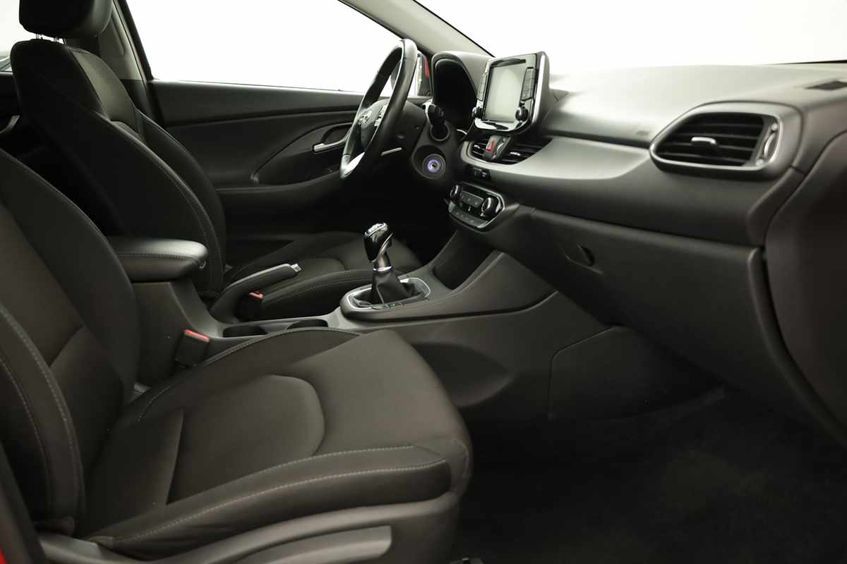hyundai-i30-sw-2019-gasolina-998cc