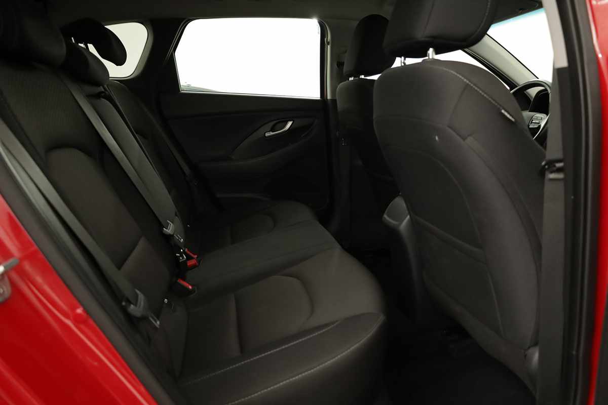 hyundai-i30-sw-2019-gasolina-998cc