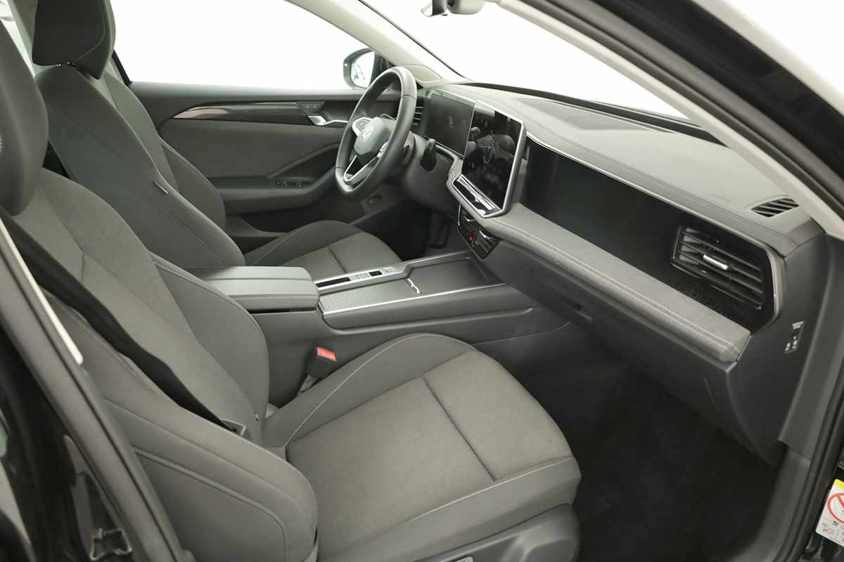 volkswagen-passat-variant-2025-hibrido-a-gasolina-1498cc
