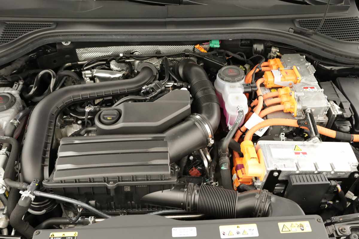 volkswagen-passat-variant-2025-hibrido-a-gasolina-1498cc