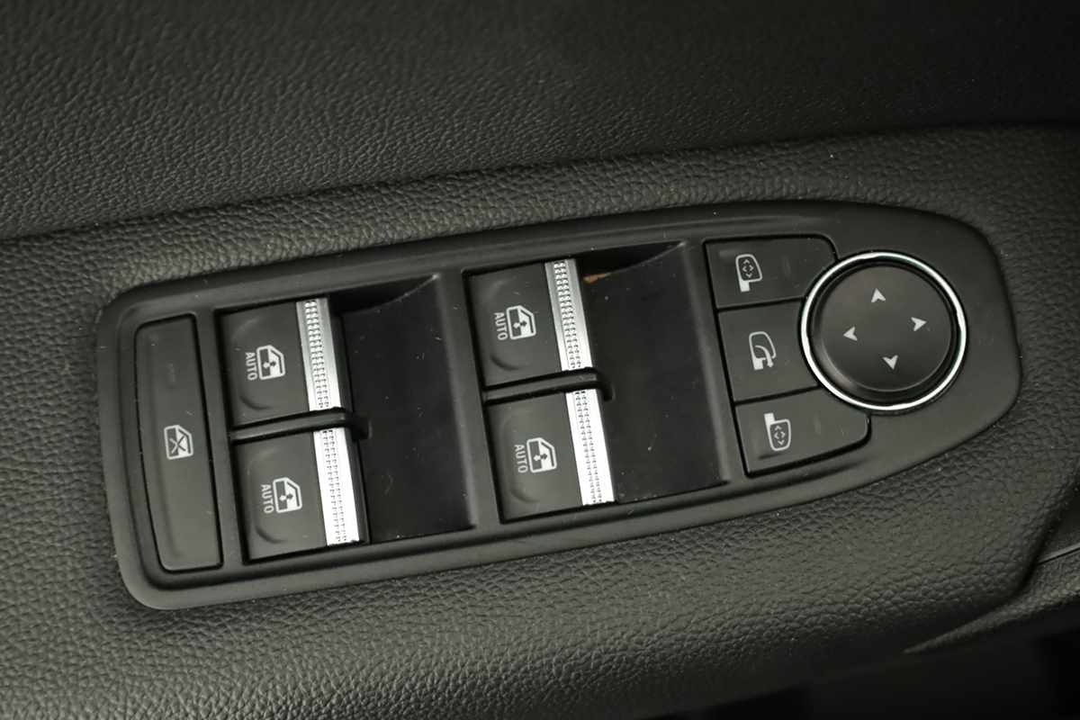 renault-captur-2024-gasolina-999cc