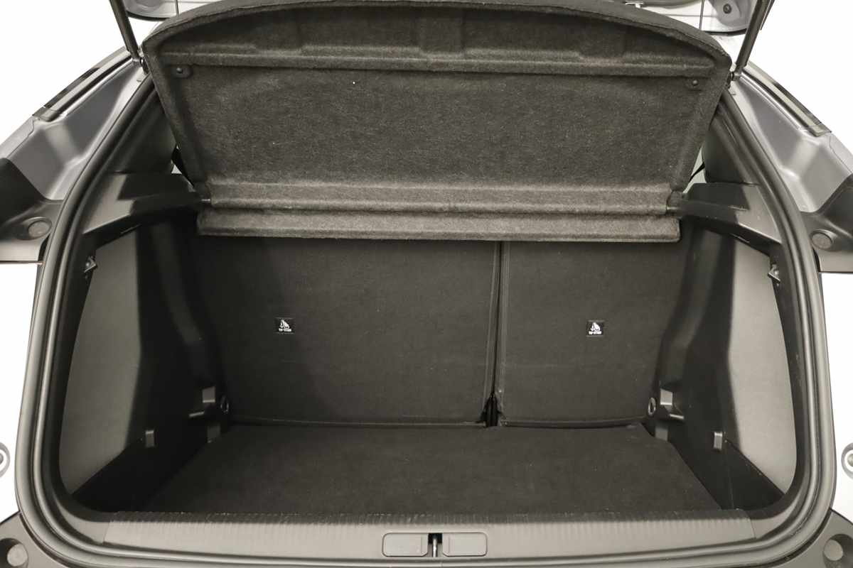 peugeot-2008-2025-gasolina-1199cc