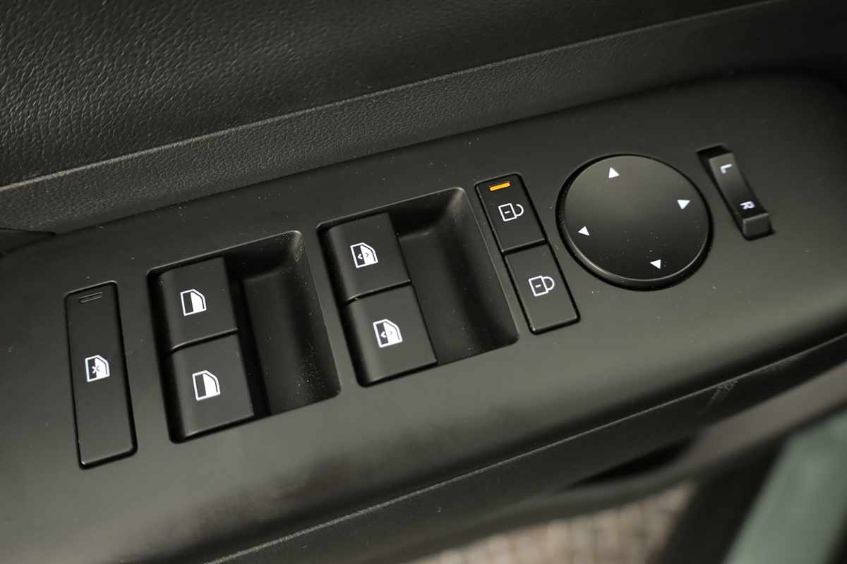 hyundai-kauai-2025-gasolina-998cc