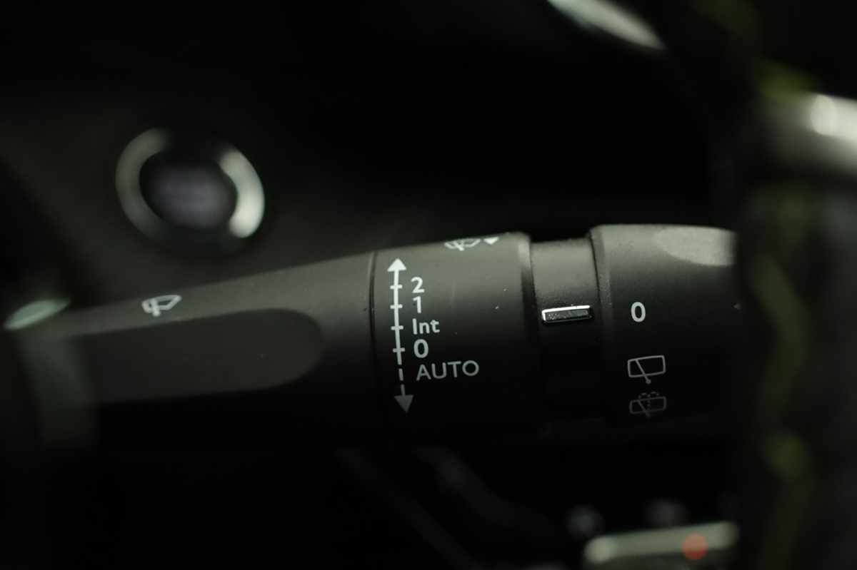 peugeot-e-2008-2023-eletrico-0cc