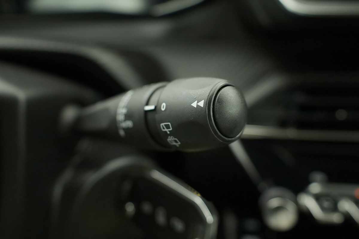 peugeot-2008-2024-gasolina-1199cc