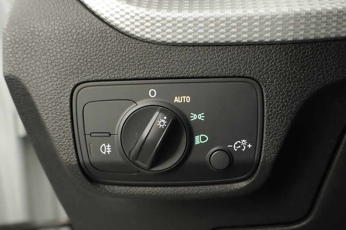 audi-q2-2023-gasolina-1498cc