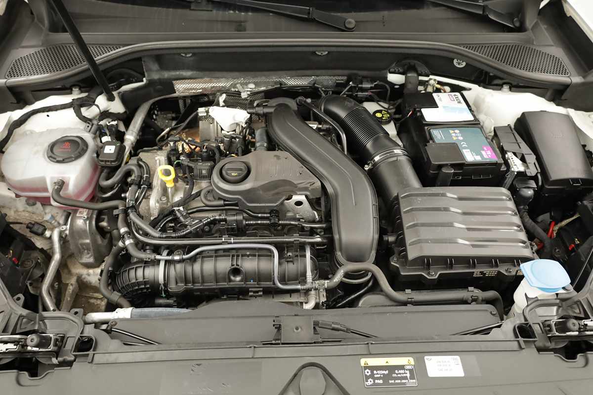 audi-q2-2023-gasolina-1498cc