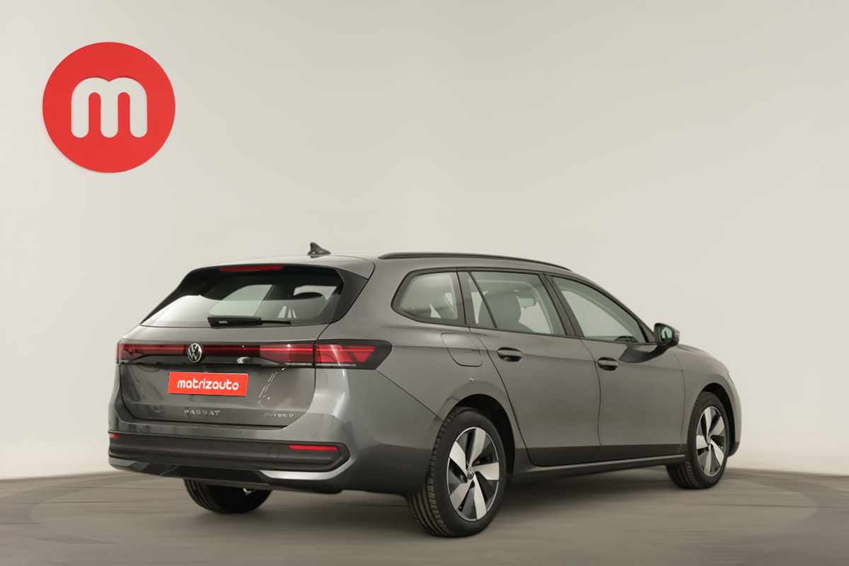 volkswagen-passat-variant-2025-hibrido-a-gasolina-1498cc