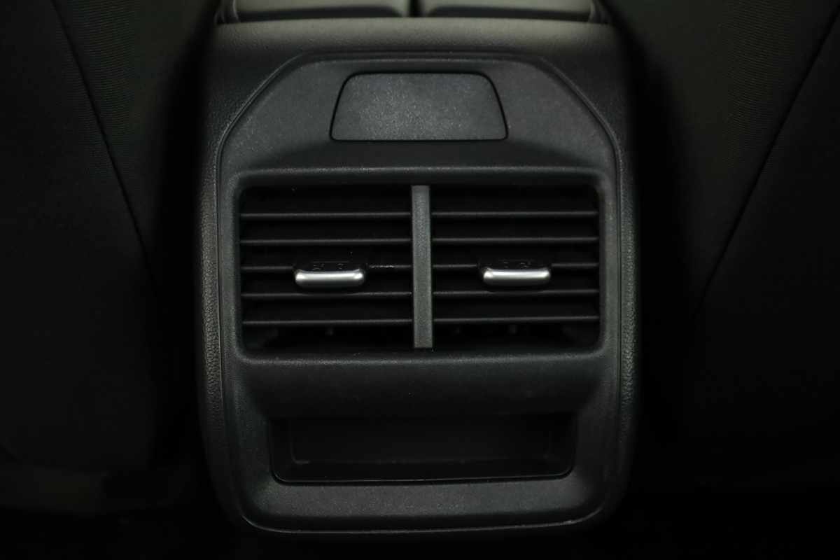 volkswagen-passat-variant-2025-hibrido-a-gasolina-1498cc
