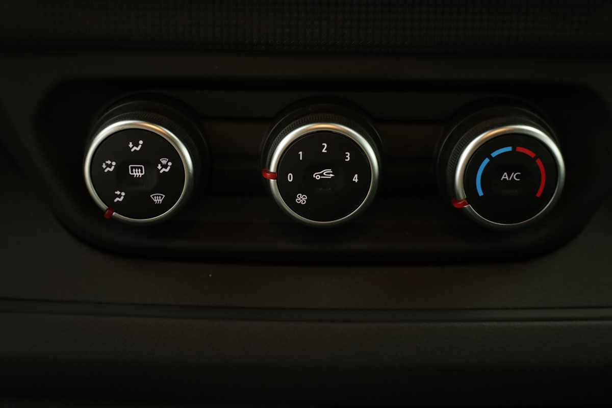 renault-trafic-2024-diesel-1997cc