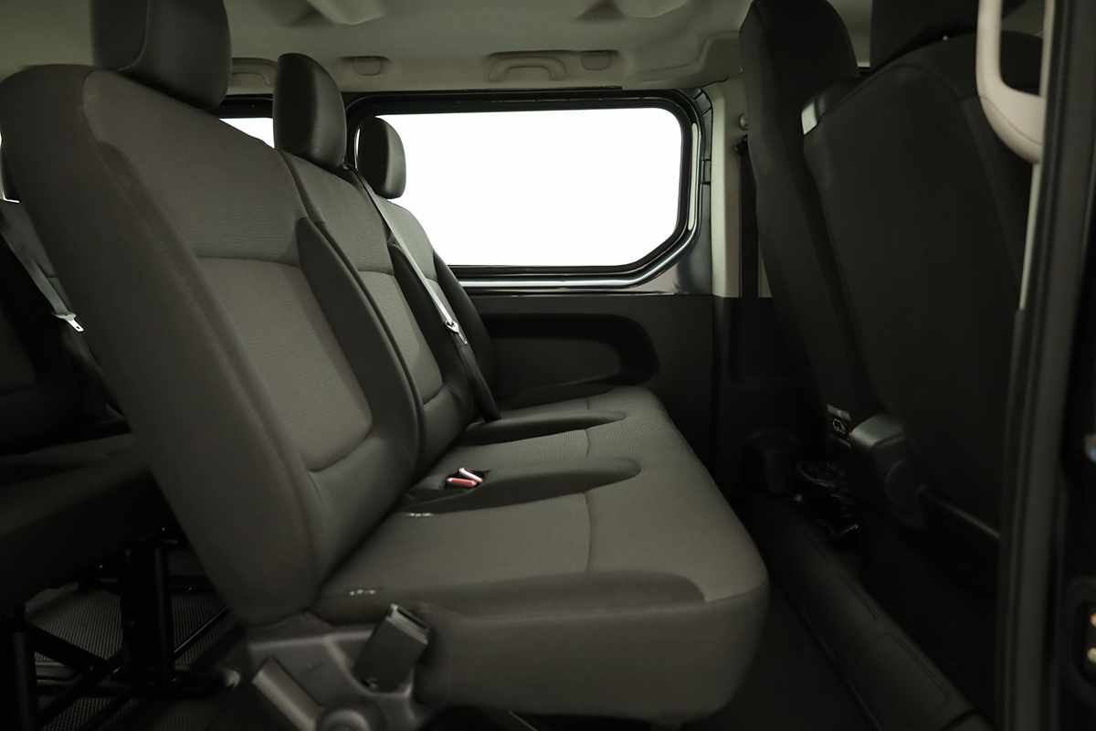 renault-trafic-2024-diesel-1997cc