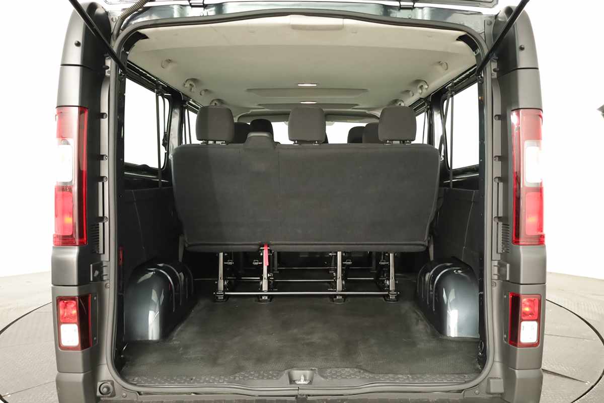 renault-trafic-2024-diesel-1997cc