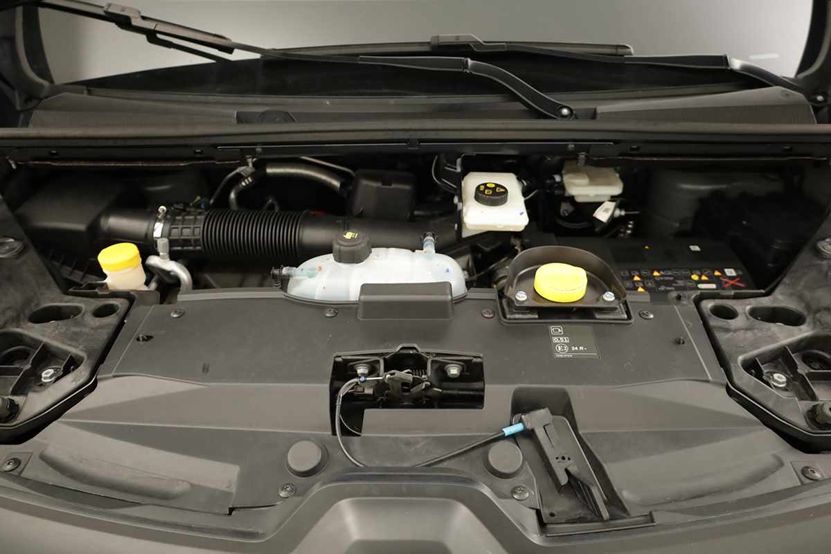 renault-trafic-2024-diesel-1997cc