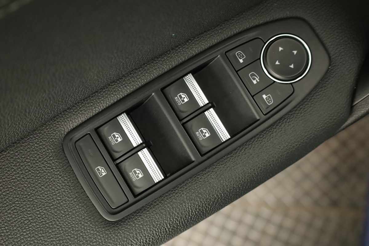 renault-captur-2024-gpl-999cc