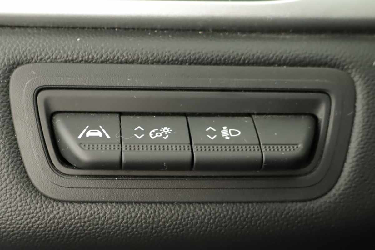 renault-captur-2024-gpl-999cc
