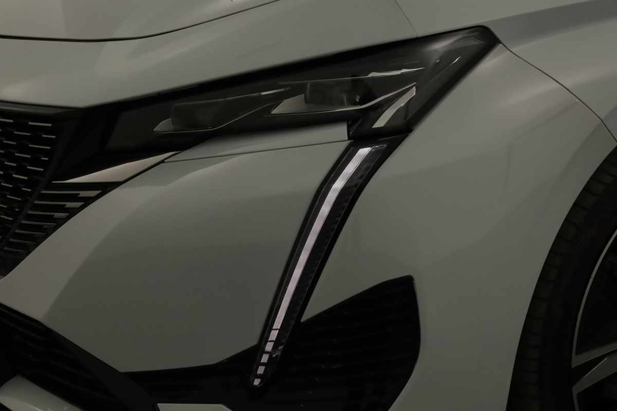 peugeot-308-sw-2024-gasolina-1199cc