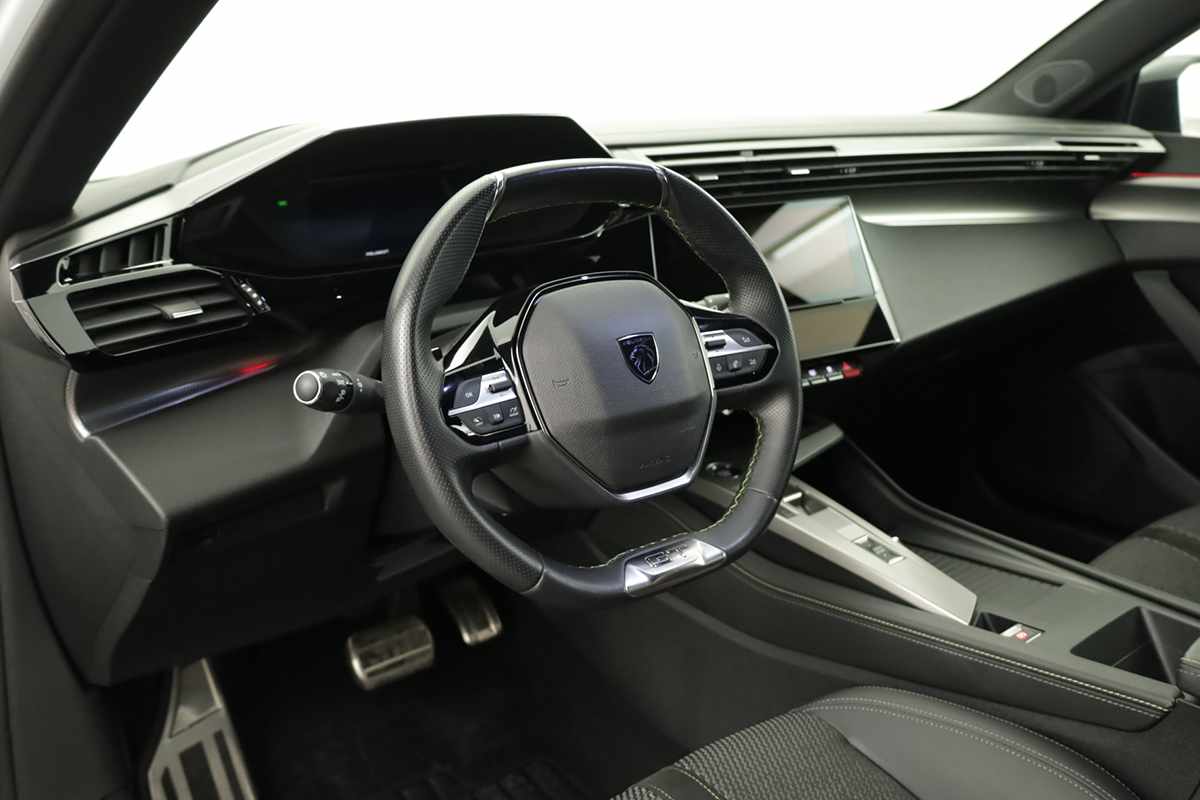 peugeot-308-sw-2024-gasolina-1199cc