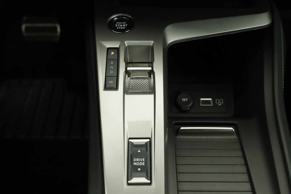 peugeot-308-sw-2024-gasolina-1199cc
