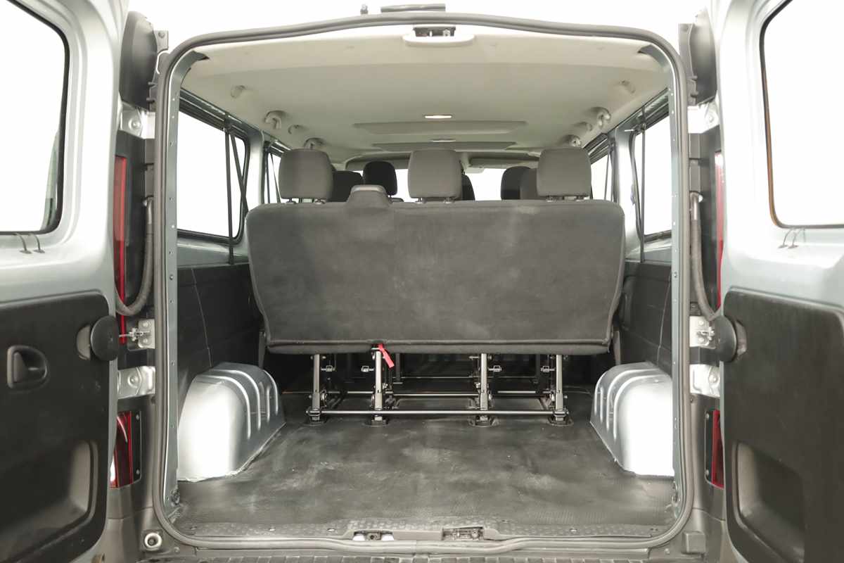 renault-trafic-2024-diesel-1997cc