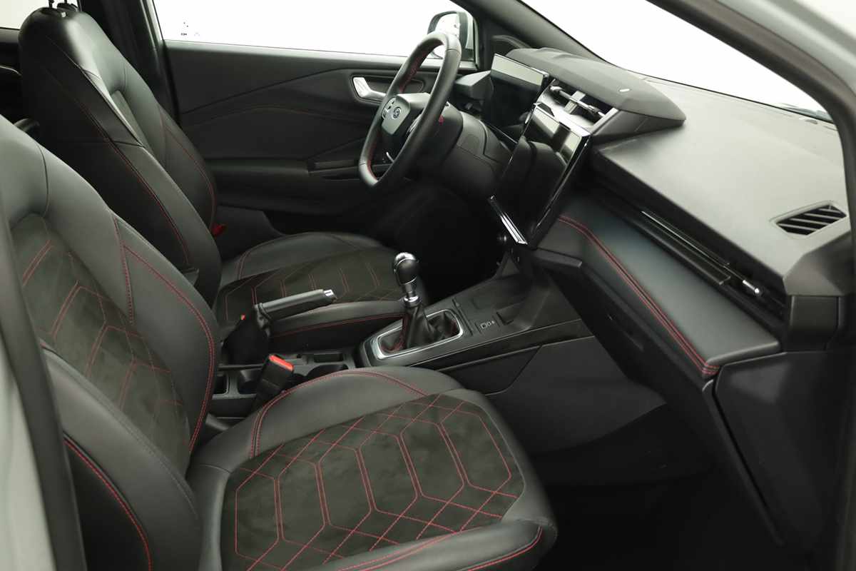 ford-puma-2025-gasolina-998cc