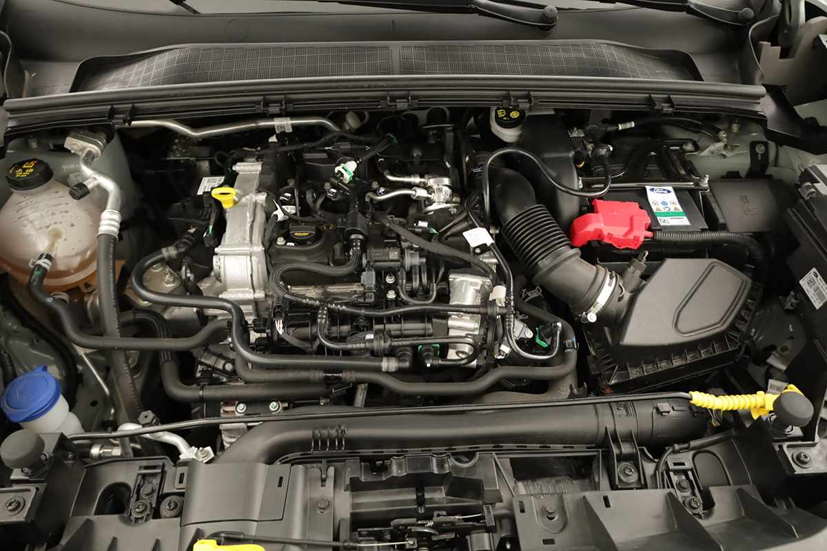 ford-puma-2025-gasolina-998cc