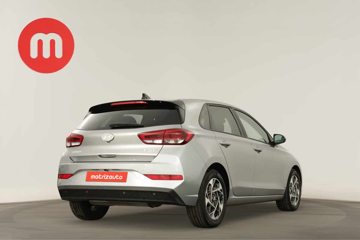 hyundai-i30-2024-gasolina-998cc