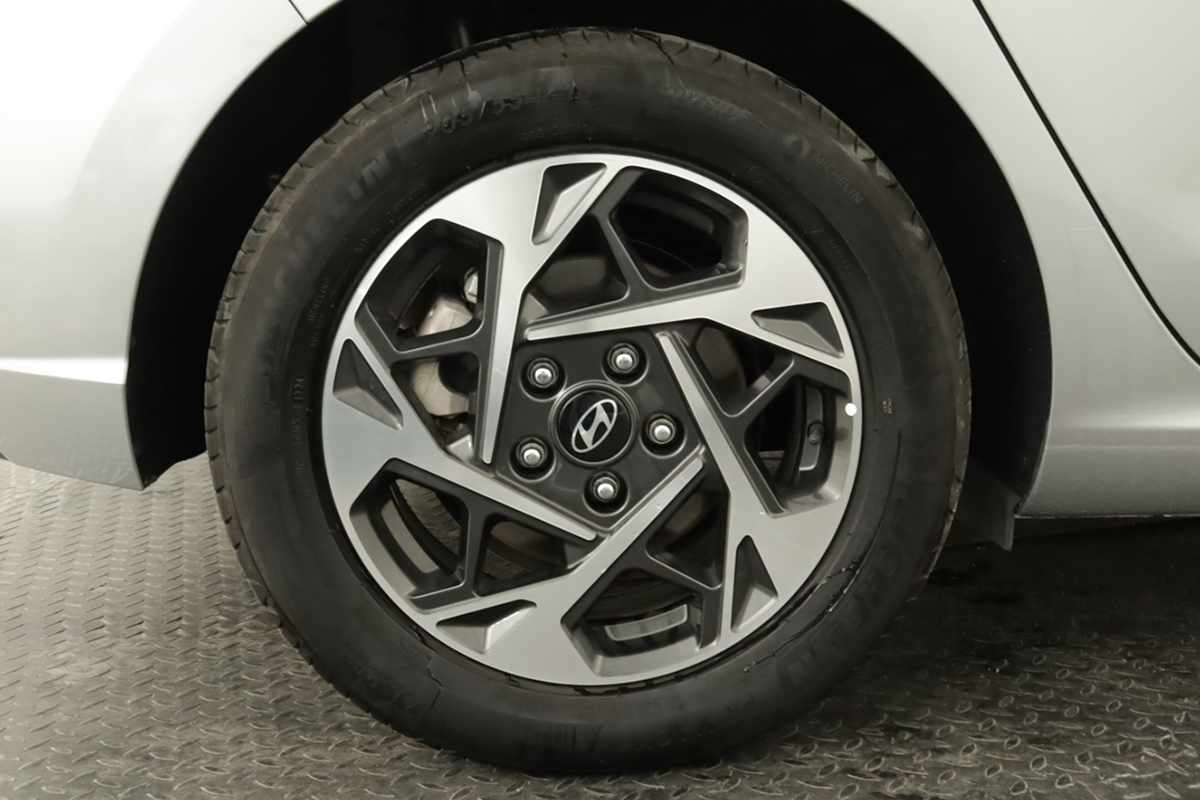 hyundai-i30-2024-gasolina-998cc