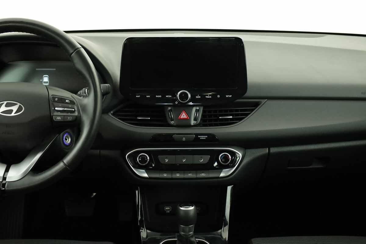 hyundai-i30-2024-gasolina-998cc